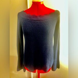Verve Ami Navy Blue Scallop  Off-Shoulder bell sleeve Sweater size large